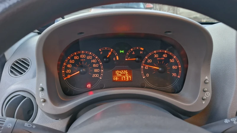 Fiat Panda, снимка 2 - Автомобили и джипове - 48853199