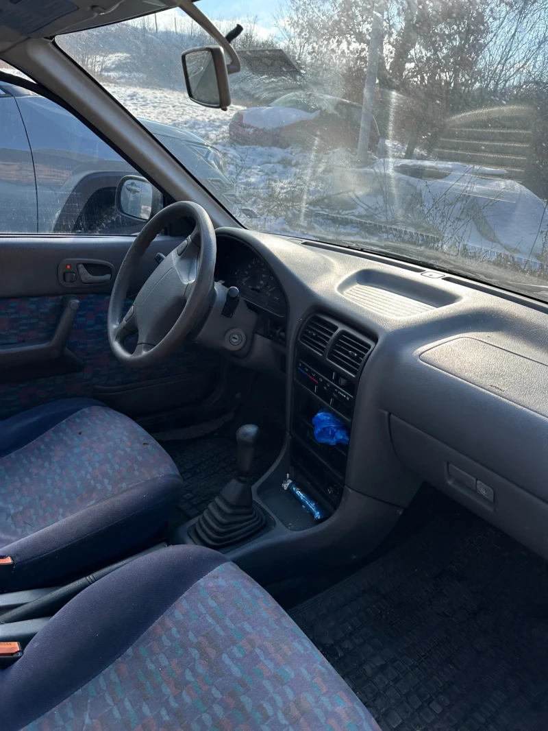 Subaru Justy, снимка 4 - Автомобили и джипове - 49226818