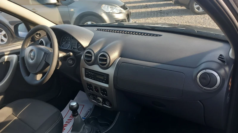 Dacia Sandero 1.6 газов инжекцион, снимка 2 - Автомобили и джипове - 49329004