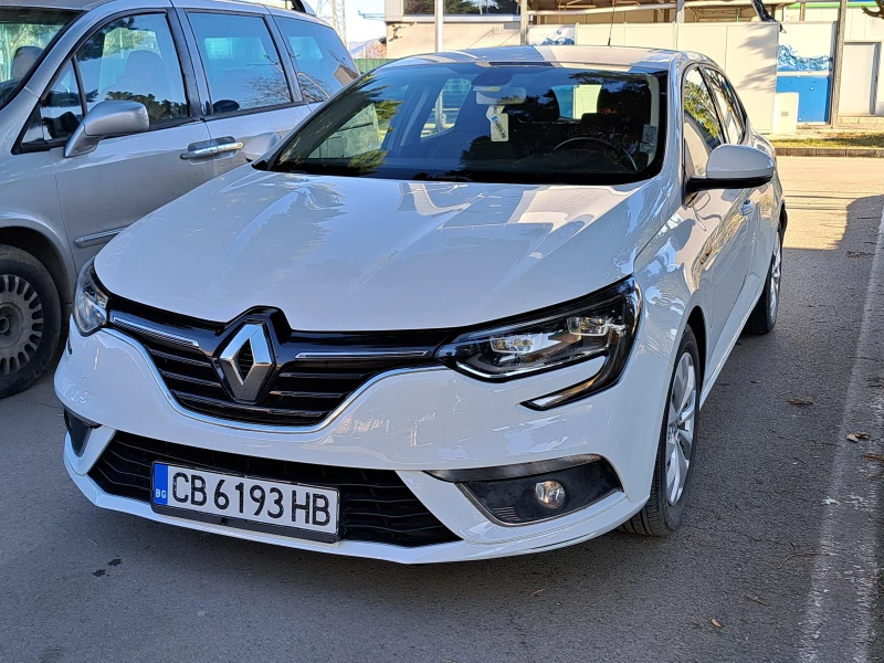 Renault Megane, снимка 1 - Автомобили и джипове - 49526609