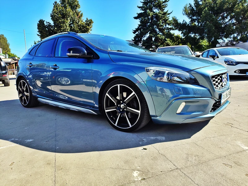 Volvo V40 Cross Country 2.5 Heico 4x4 * УНИКАТ, снимка 4 - Автомобили и джипове - 52588822