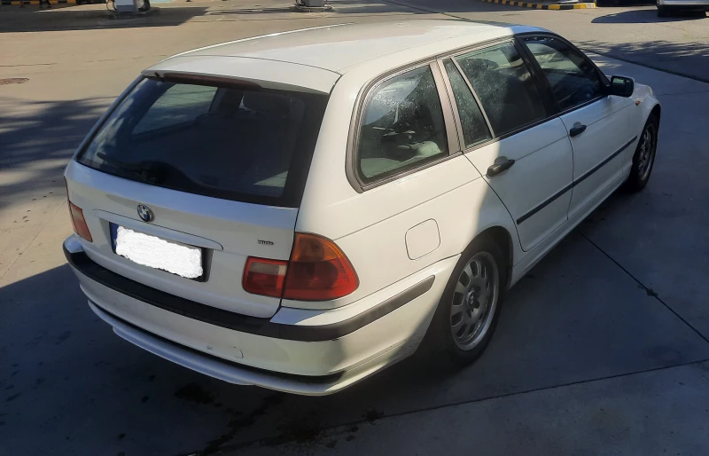 BMW 318 Touring, снимка 5 - Автомобили и джипове - 51858984