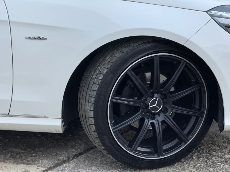 Mercedes-Benz E 220 Edition E , снимка 9 - Автомобили и джипове - 52495555
