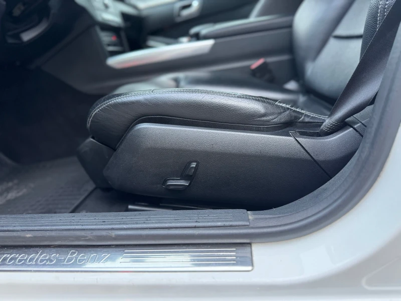 Mercedes-Benz E 220 Edition E , снимка 17 - Автомобили и джипове - 52495555