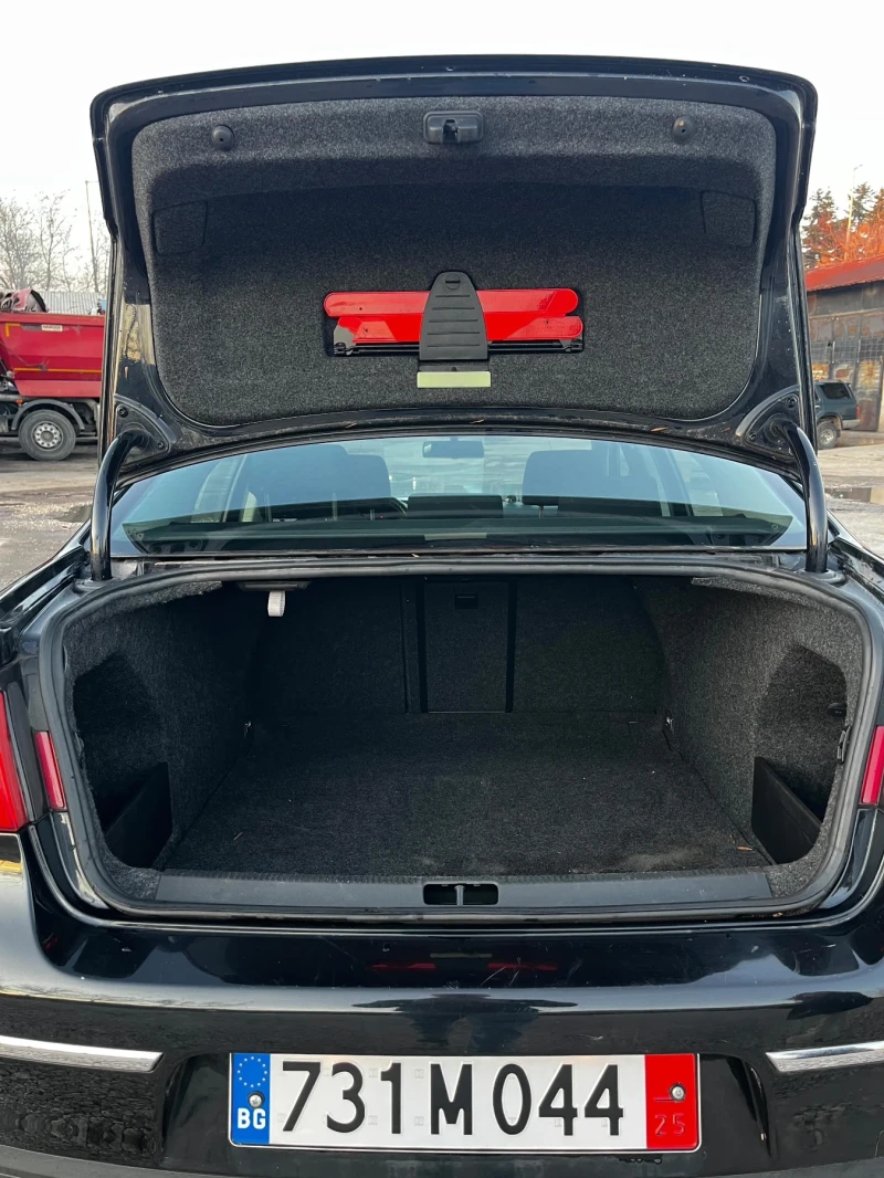 VW Passat, снимка 9 - Автомобили и джипове - 52944927