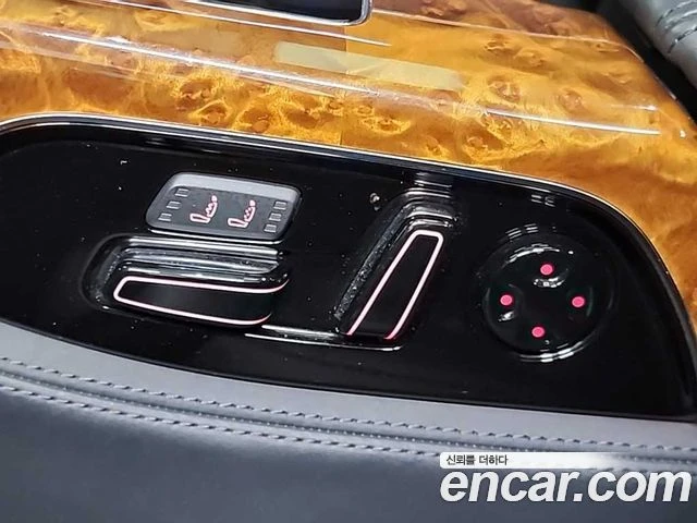Audi A8 | TOP SERVICE, снимка 15 - Автомобили и джипове - 56063015