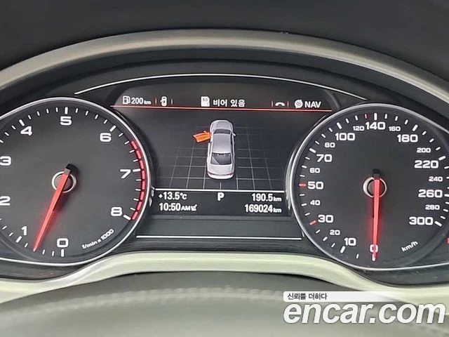Audi A8 | TOP SERVICE, снимка 6 - Автомобили и джипове - 56063015