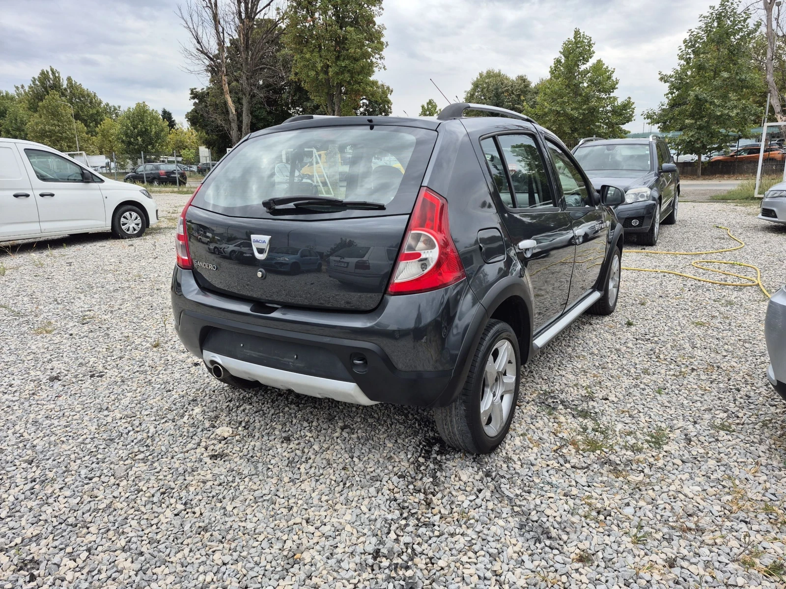 Dacia Sandero 1.6 газов инжекцион | Mobile.bg — изображение 6