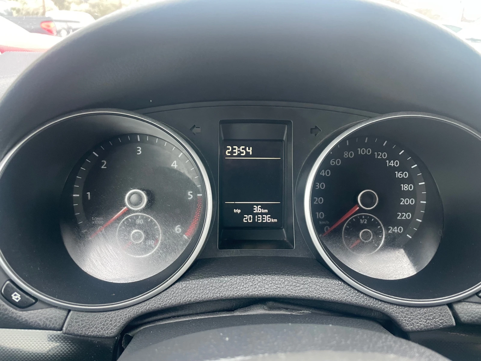 VW Golf | Mobile.bg   13