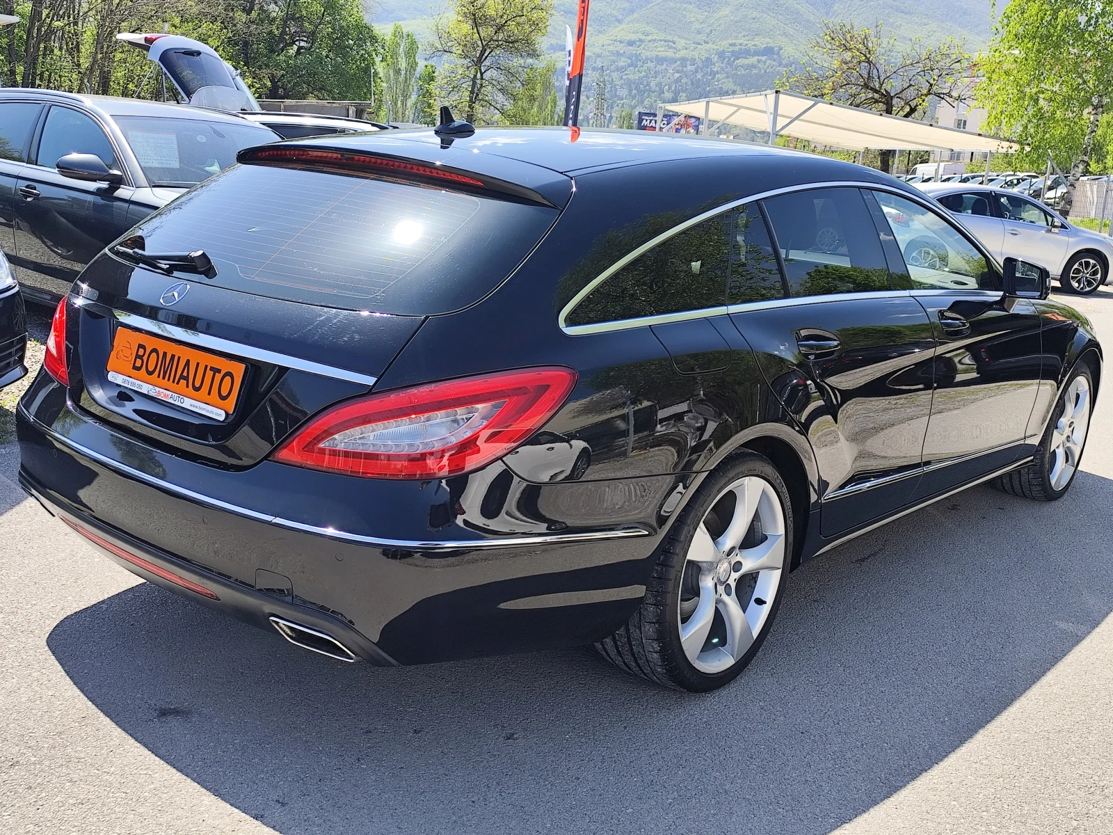 Mercedes-Benz CLS 350 CDi* 4MATIC* LED* КОЖА* АВТОМАТИК* 100%-ОРИГ.КМ. ! - изображение 2