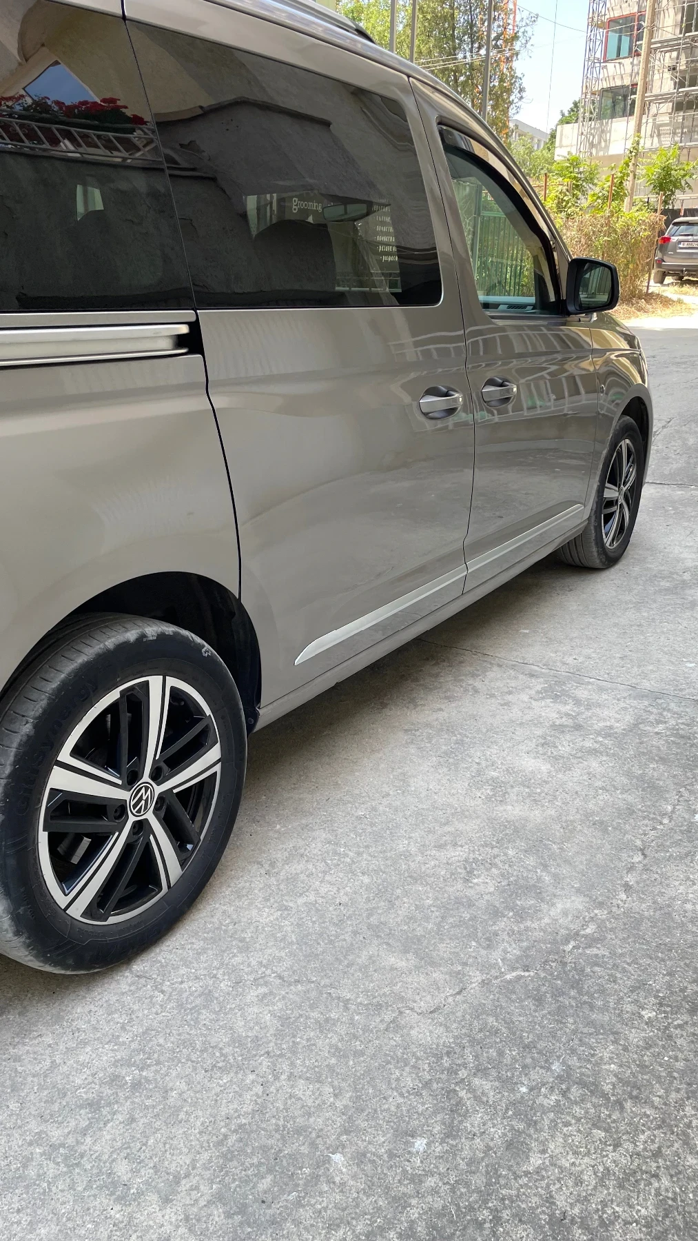 VW Caddy Maxi - изображение 10