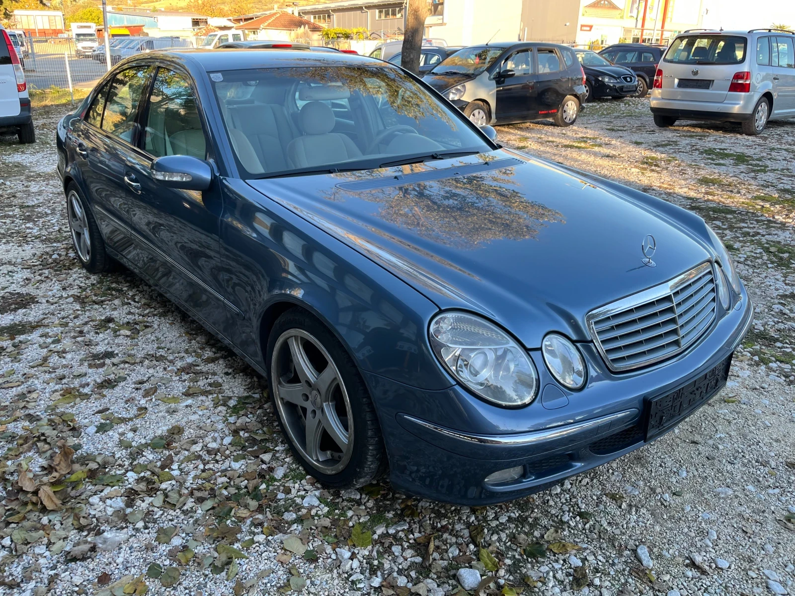 Mercedes-Benz E 270 CDI МАГАЗИН - изображение 3