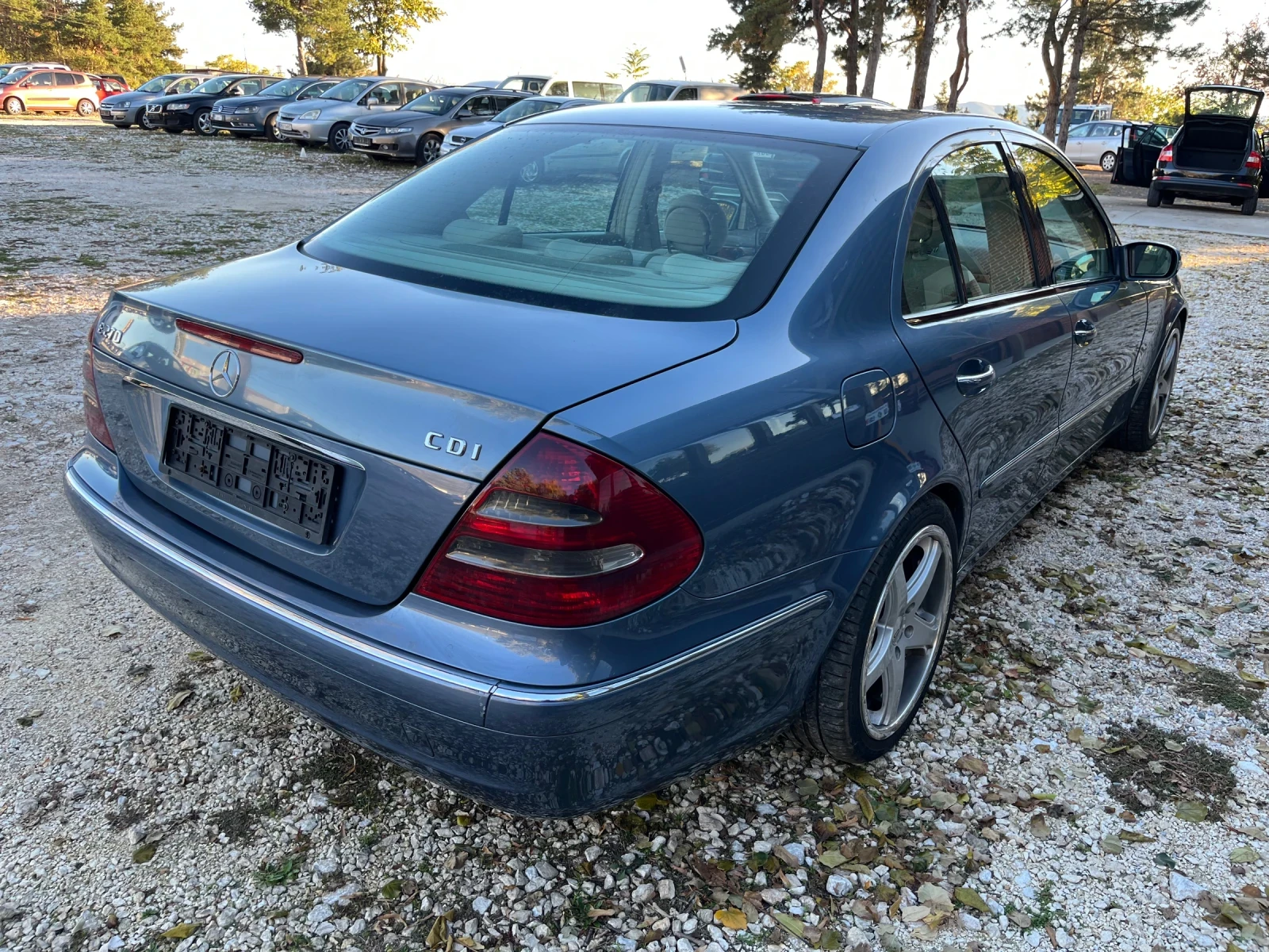 Mercedes-Benz E 270 CDI МАГАЗИН - изображение 4