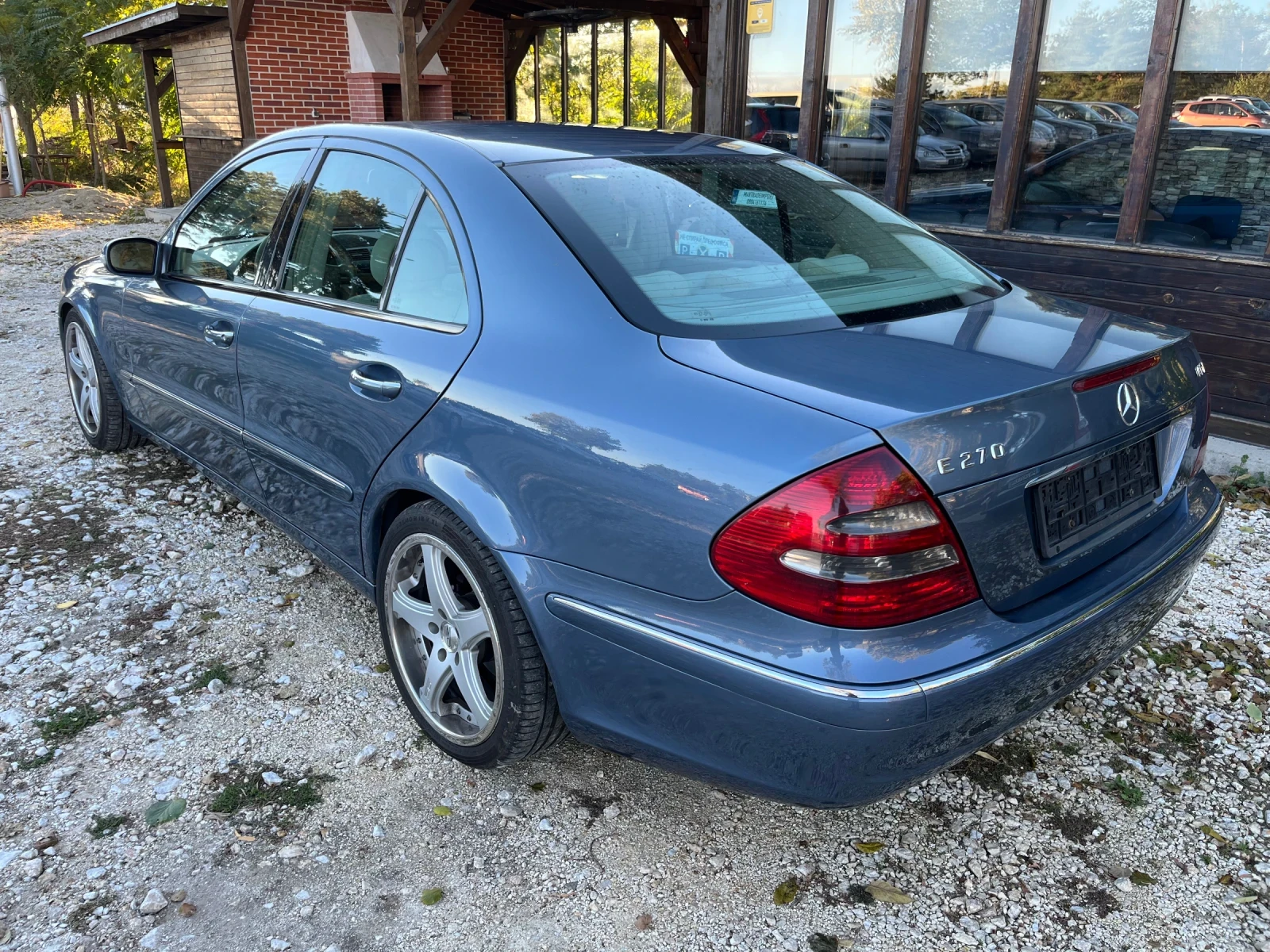 Mercedes-Benz E 270 CDI МАГАЗИН - изображение 6