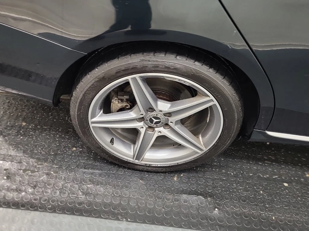 Mercedes-Benz C 300 * 4MATIC * CARFAX * БЕЗ ПЪРВОНАЧАЛНА ВНОСКА - изображение 7