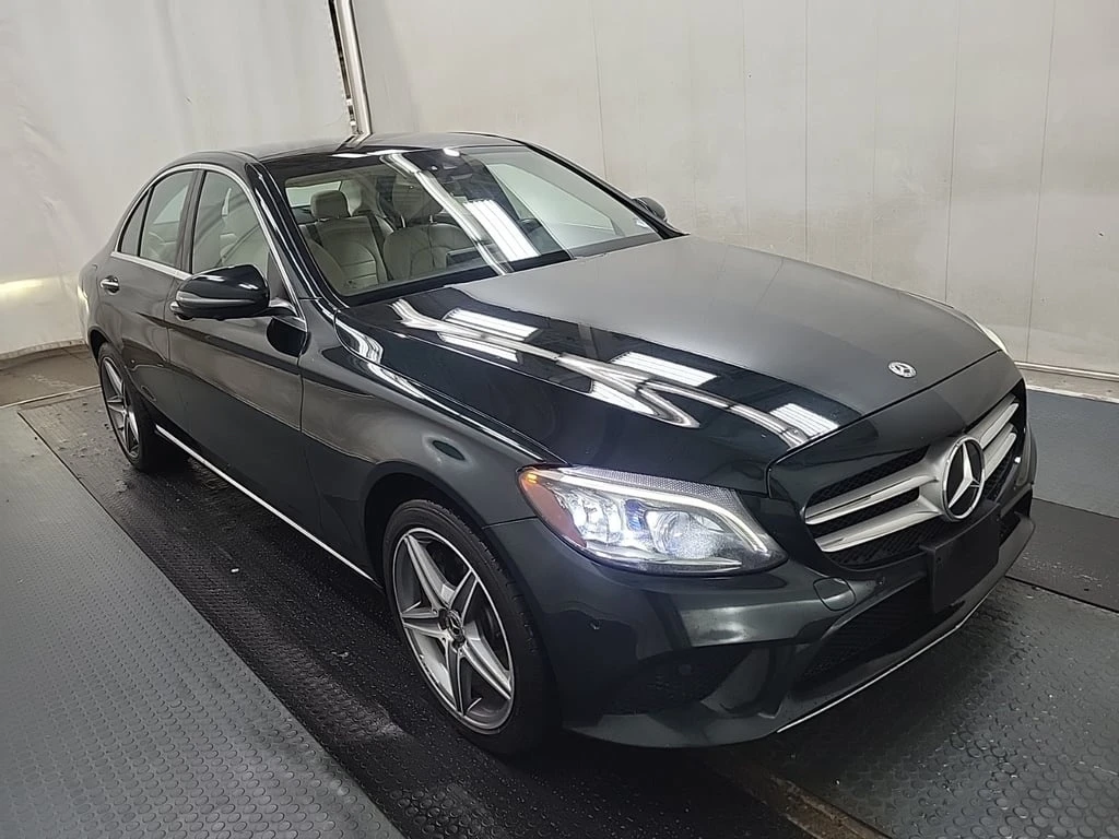 Mercedes-Benz C 300 * 4MATIC * CARFAX * БЕЗ ПЪРВОНАЧАЛНА ВНОСКА - изображение 3