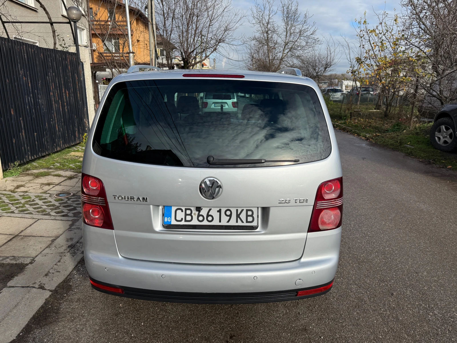 VW Touran 2.0TDI Highline 170kc - изображение 5