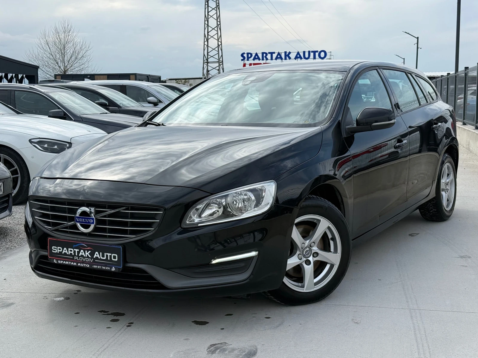 Volvo V60 1.6D* 2016г* АВТОМАТИК* 171.000КМ* НОВА* СЕРВИЗНА*