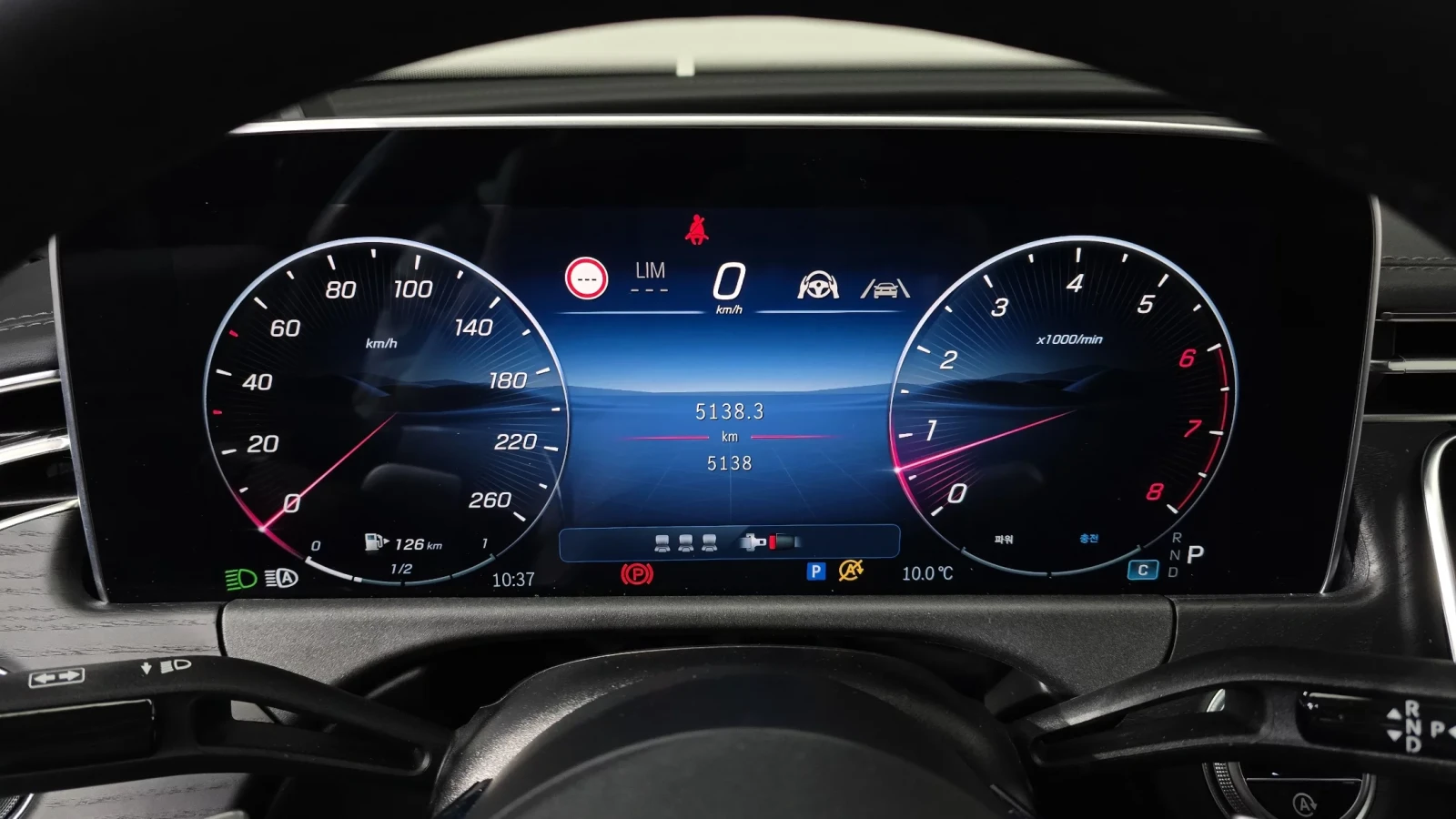 Mercedes-Benz E 200 2024* 5138KM* 360* DISTRONIK* KEYLESS* КРАЙНА ЦЕНА, снимка 7 - Автомобили и джипове - 54073334