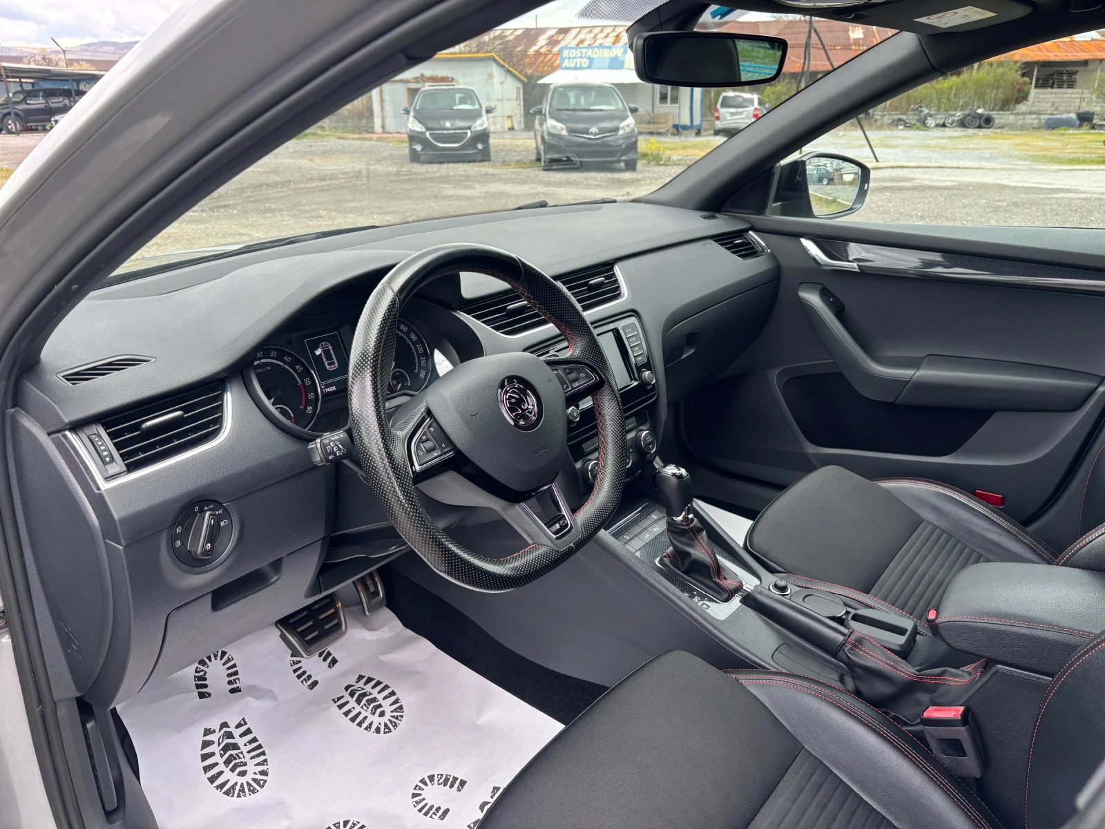 Skoda Octavia 2.0 VRS, снимка 7 - Автомобили и джипове - 54093538