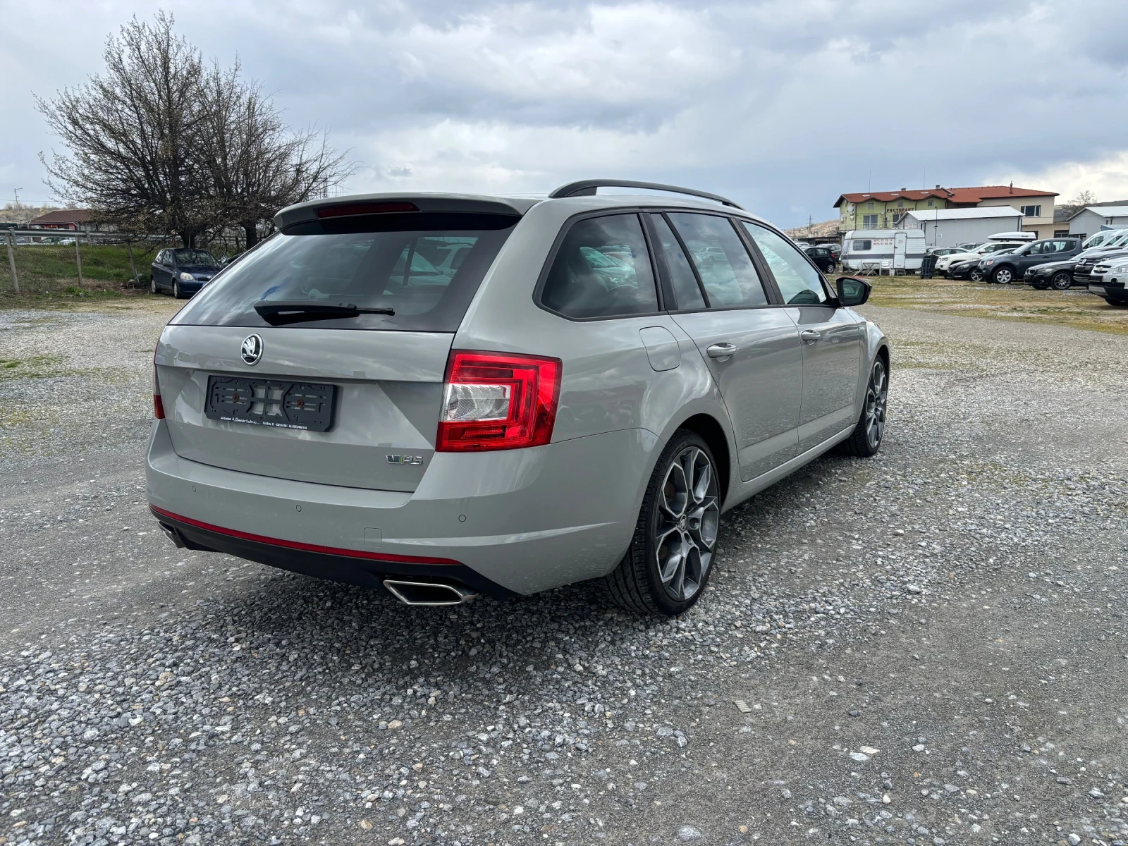 Skoda Octavia 2.0 VRS, снимка 4 - Автомобили и джипове - 54093538