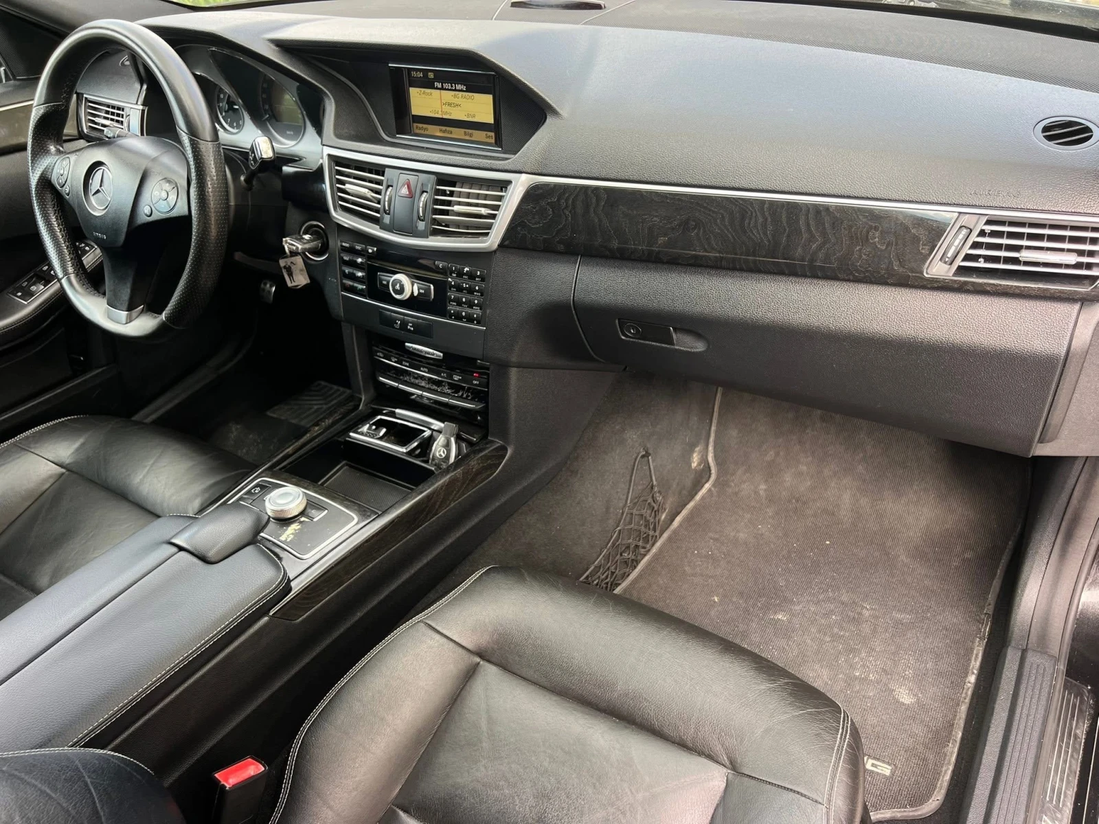 Mercedes-Benz E 350 AMG/XENON/NAVI/KOJA/UNIKAT, снимка 14 - Автомобили и джипове - 54527096
