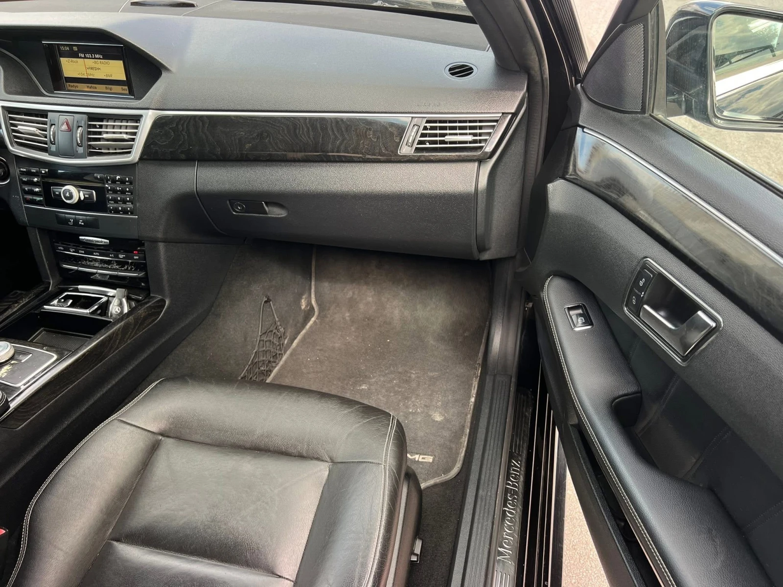 Mercedes-Benz E 350 AMG/XENON/NAVI/KOJA/UNIKAT, снимка 13 - Автомобили и джипове - 54527096