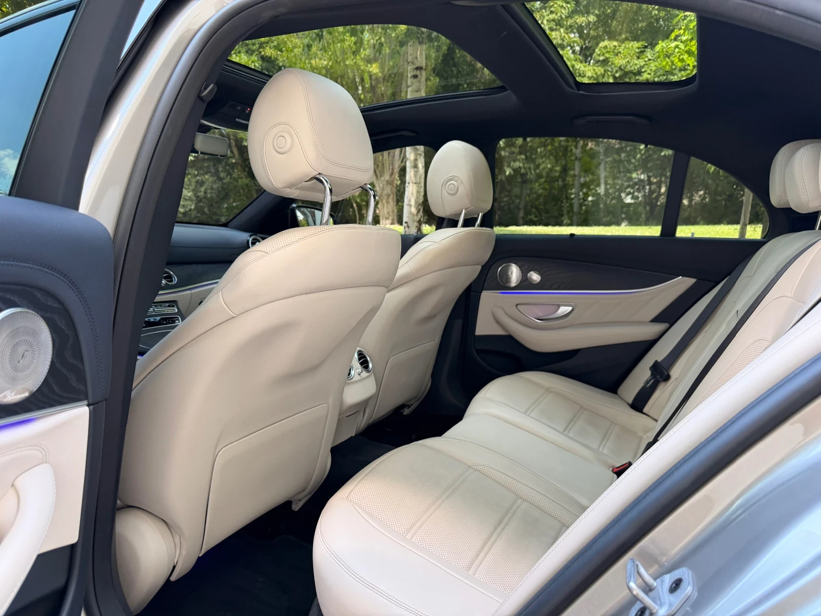 Mercedes-Benz E 53 AMG 4-MATIC + / BURMESTER , снимка 11 - Автомобили и джипове - 55153544