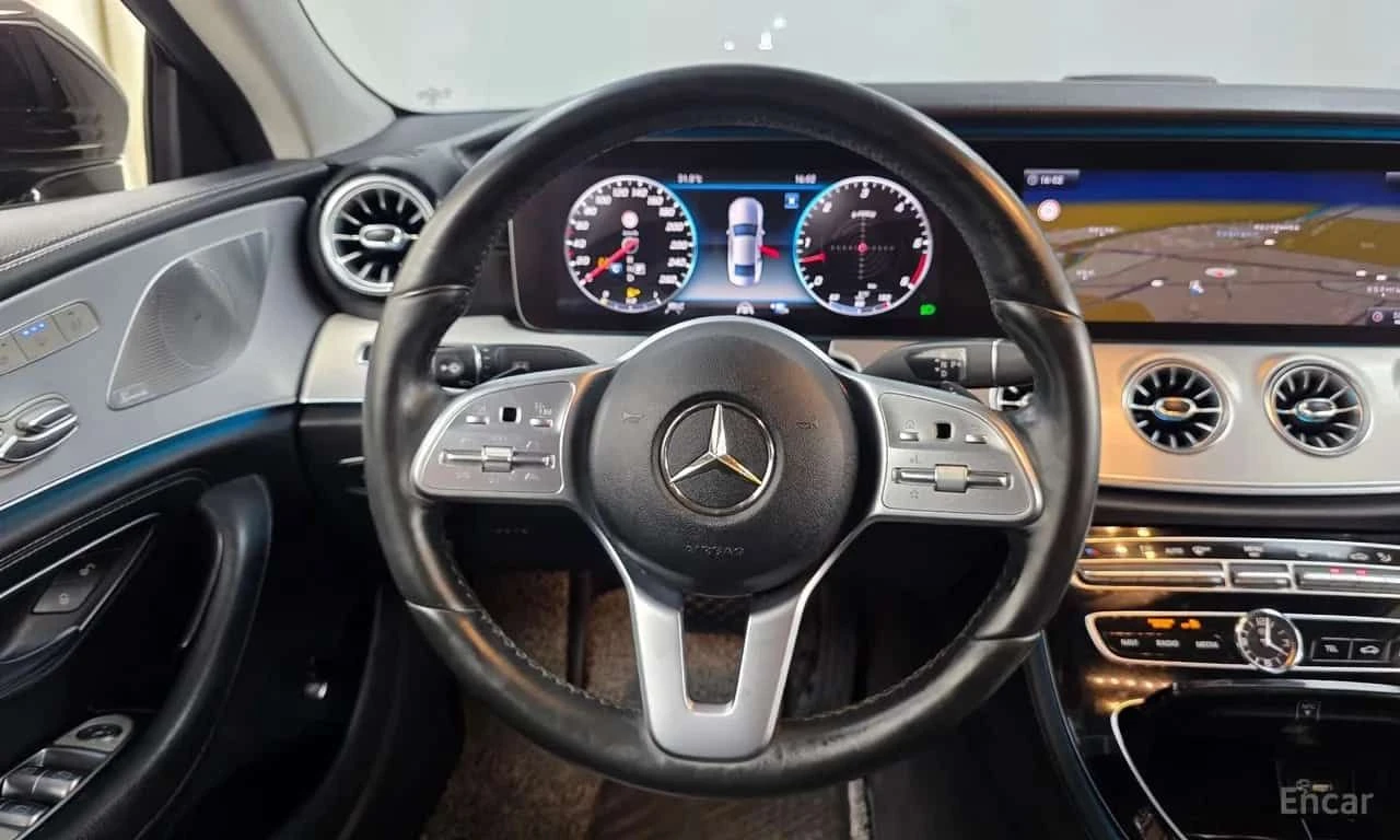 Mercedes-Benz CLS 400 d 4MATIC * ОПЦИЯ ЗА ФИНАНСИРАНЕ, снимка 13 - Автомобили и джипове - 55570968