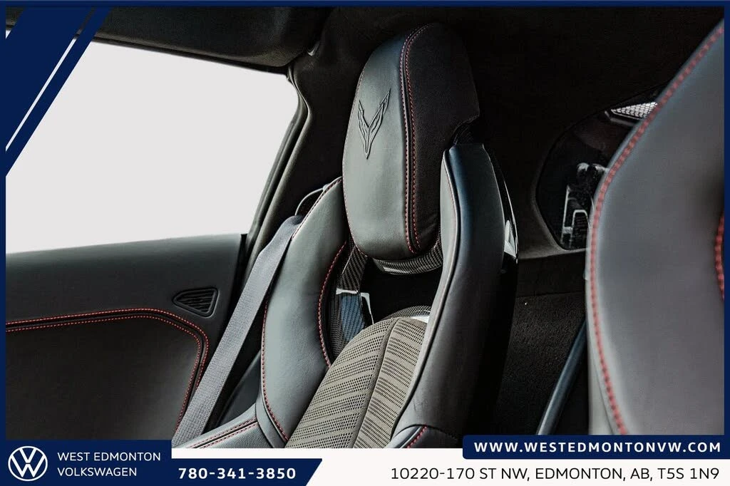 Chevrolet Corvette Stingray 3LT Coupe RWD, снимка 12 - Автомобили и джипове - 55655724