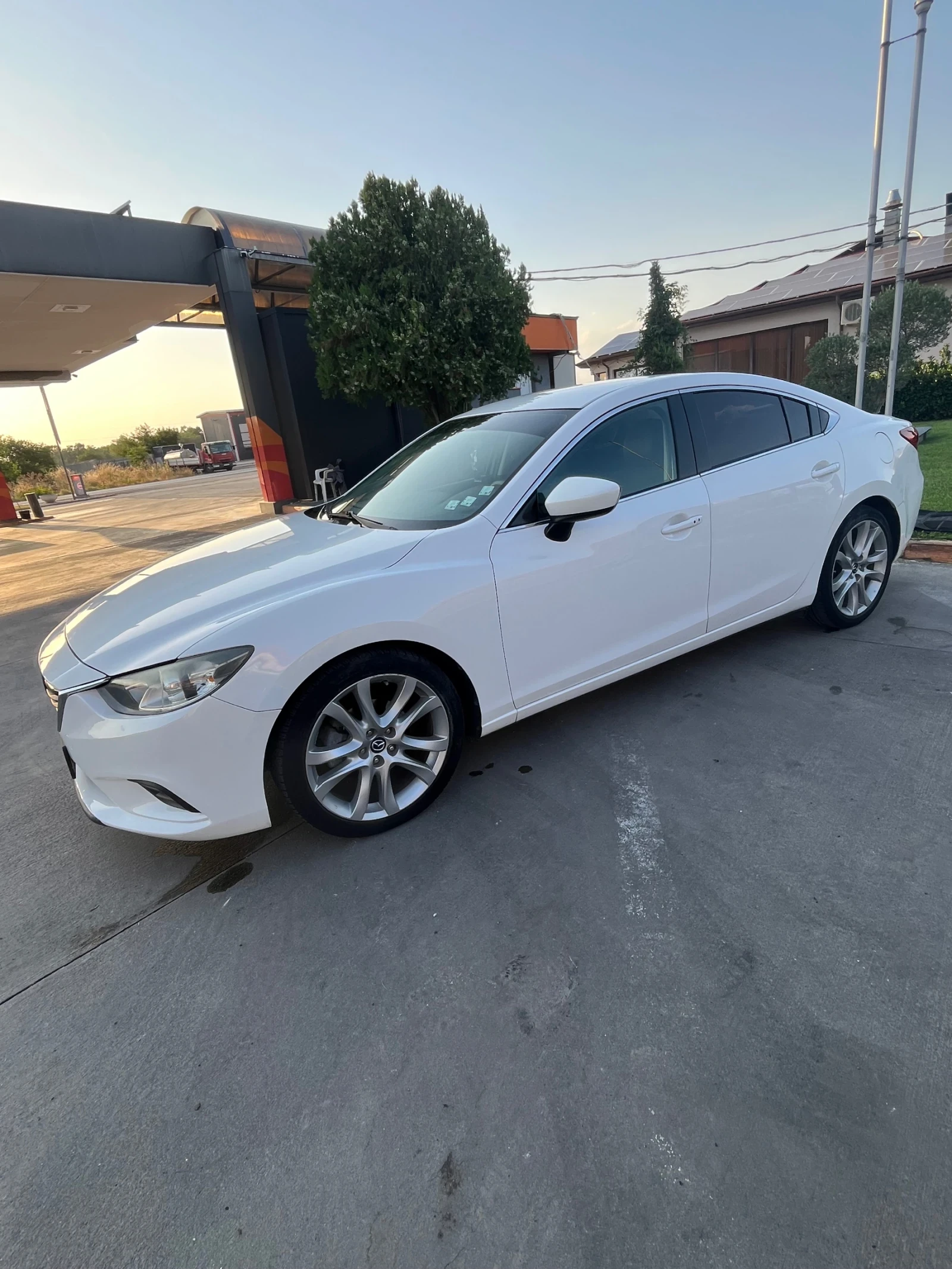 Mazda 6 2.5 skyactiv, снимка 7 - Автомобили и джипове - 55904344