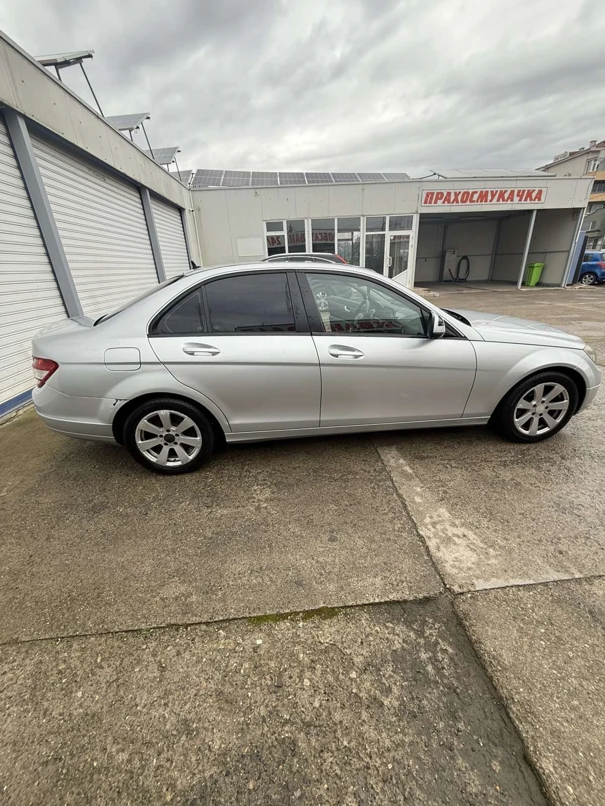 Mercedes-Benz C 220 CDI/NAVI/CAMERA/CARPLAY, снимка 4 - Автомобили и джипове - 55960140