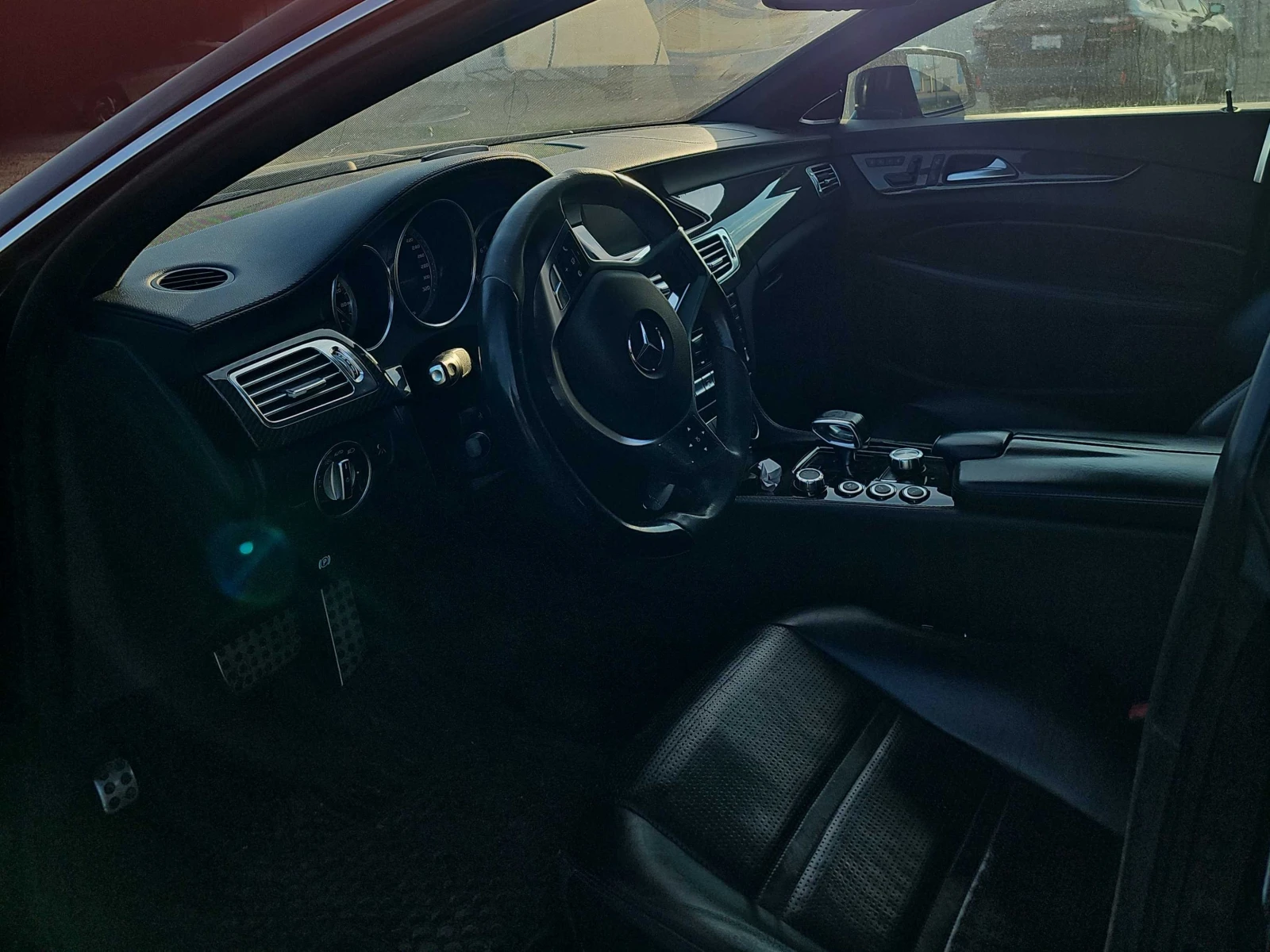 Mercedes-Benz CLS * 63 AMG S Model * АВТОКРЕДИТ * , снимка 7 - Автомобили и джипове - 56001895