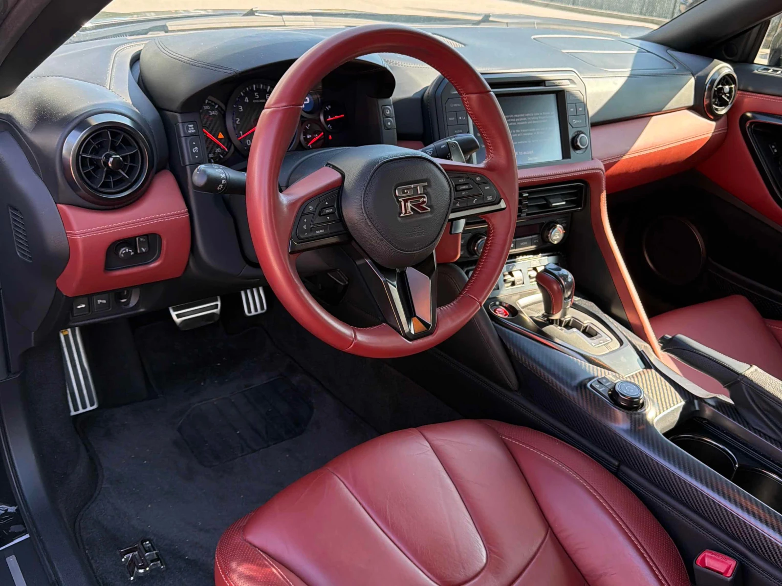 Nissan Gt-r CARFAX| ��� ���������|  | Mobile.bg � ����������� 3
