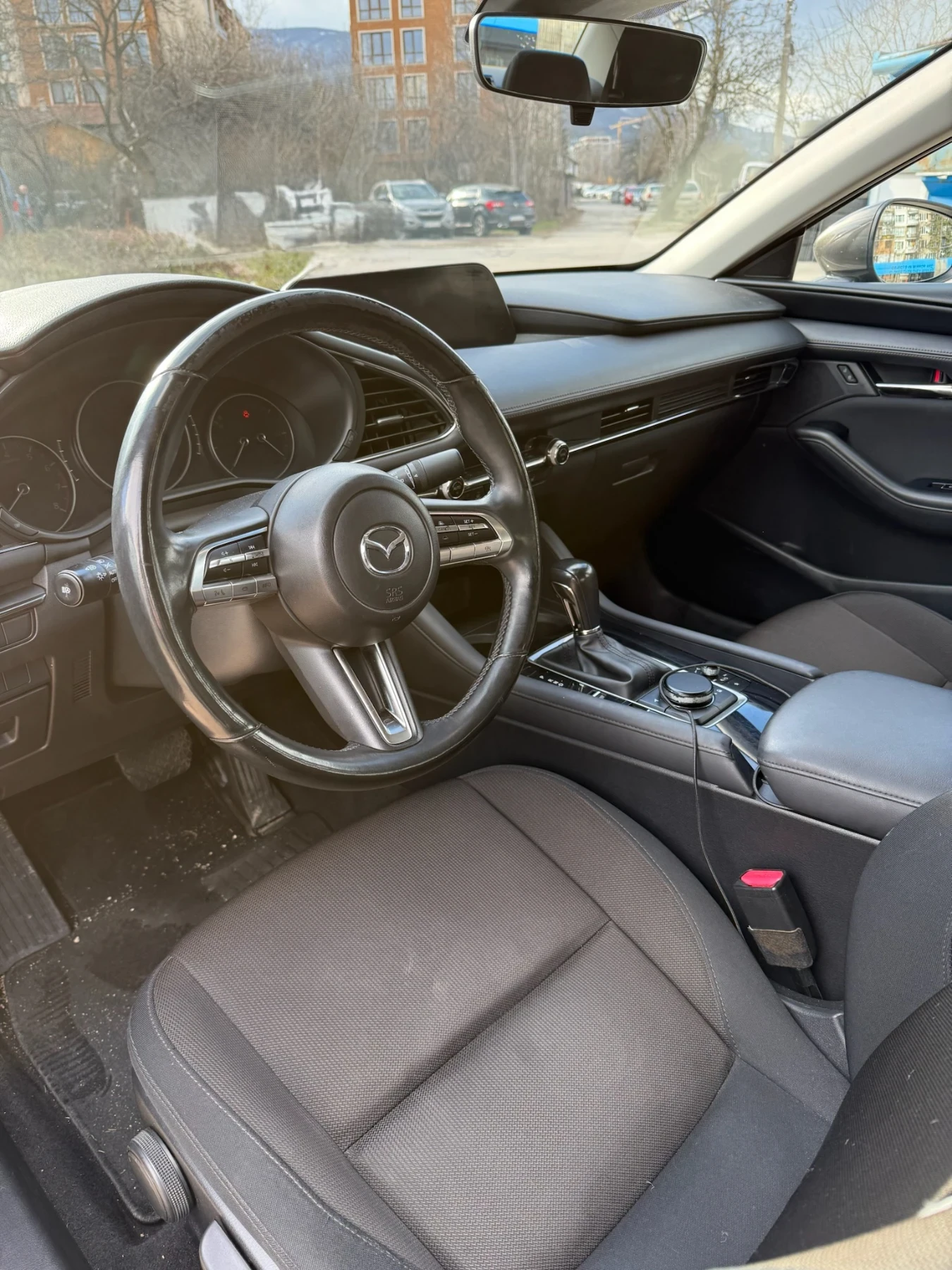 Mazda 3 Skyactive, снимка 3 - Автомобили и джипове - 56154669