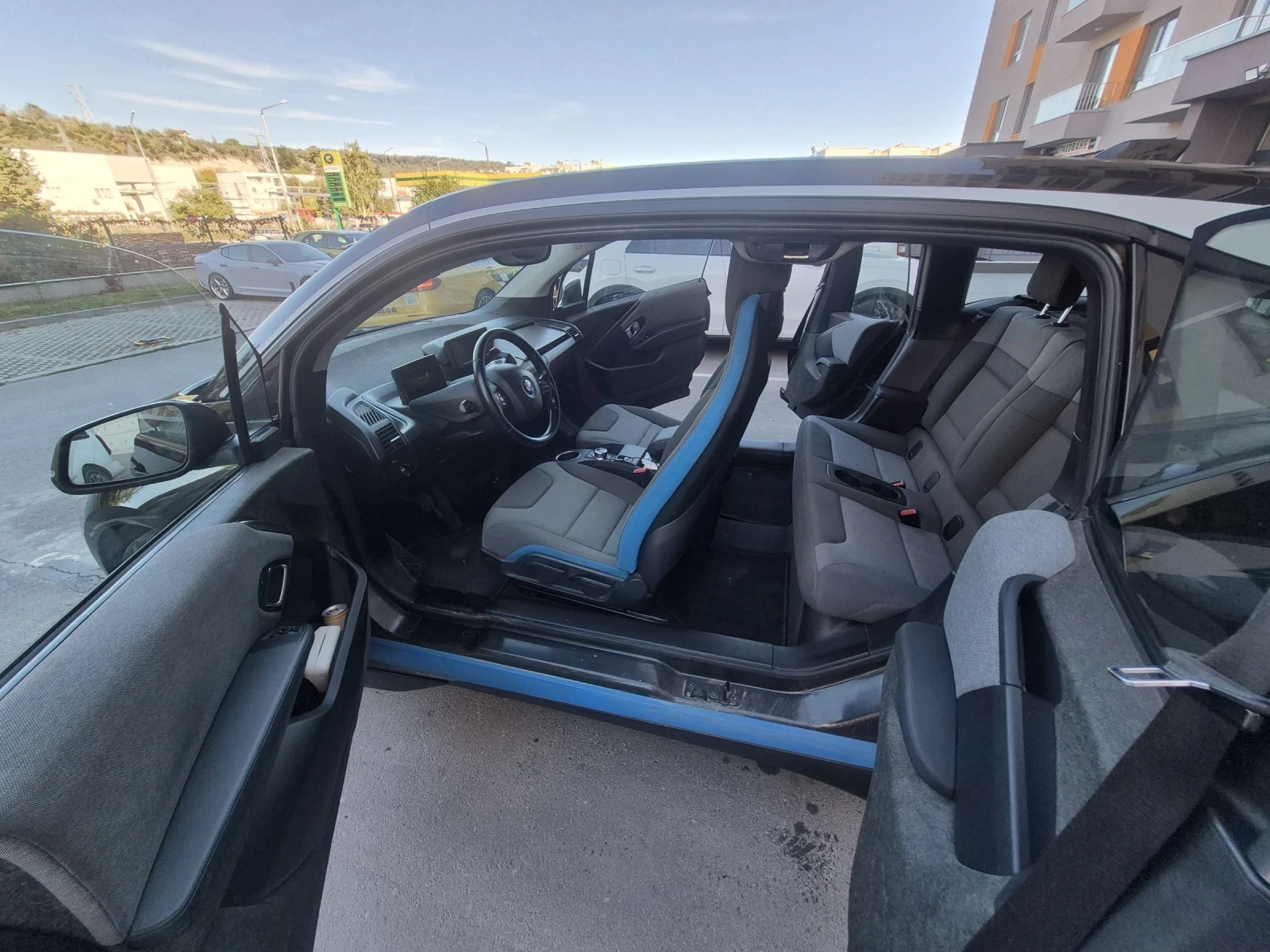 BMW i3, снимка 14 - Автомобили и джипове - 56379647