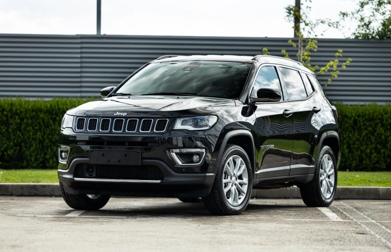 Jeep Compass 1.3 PLUG IN HYBRID ПРОМОЦИЯ, снимка 1 - Автомобили и джипове - 47887616