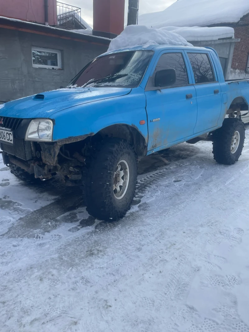 Mitsubishi L200 M57, снимка 3 - Автомобили и джипове - 49107152