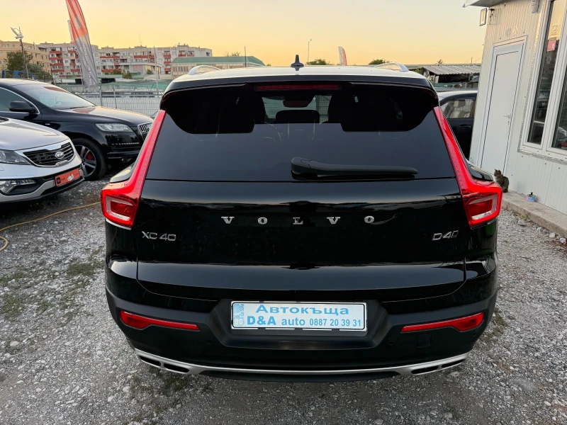 Volvo XC40 2.0D4  AWD, снимка 8 - Автомобили и джипове - 51894950