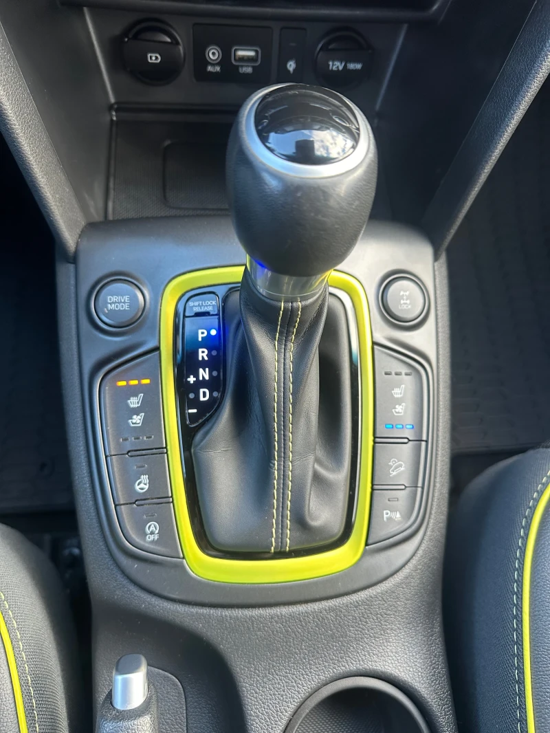 Hyundai Kona ШВЕЙЦАРИЯ 4х4 АВТОМАТИК, снимка 13 - Автомобили и джипове - 53136595