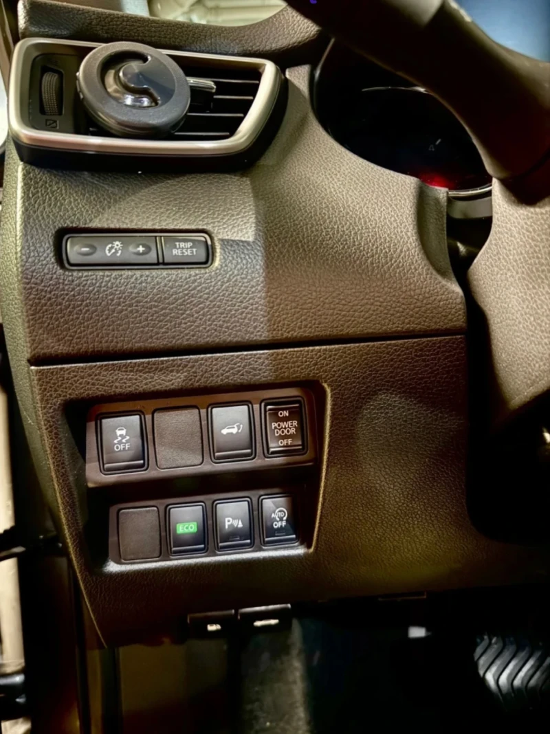 Nissan X-trail ULTIMATE , снимка 15 - Автомобили и джипове - 53294248