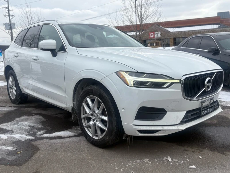 Volvo XC60 T5 MOMENTUM* ПОДГРЕВ* 360 КАМЕРА* ПАНО* МЪРТВА ТОЧ, снимка 3 - Автомобили и джипове - 53454400