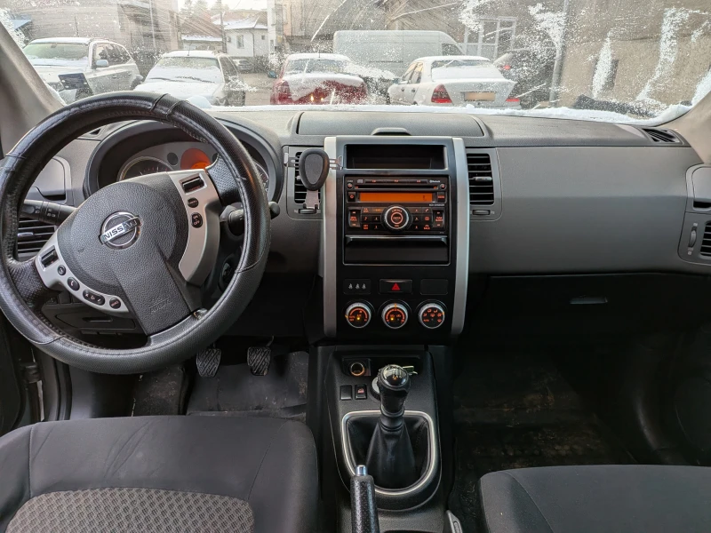 Nissan X-trail T31, снимка 13 - Автомобили и джипове - 53462153
