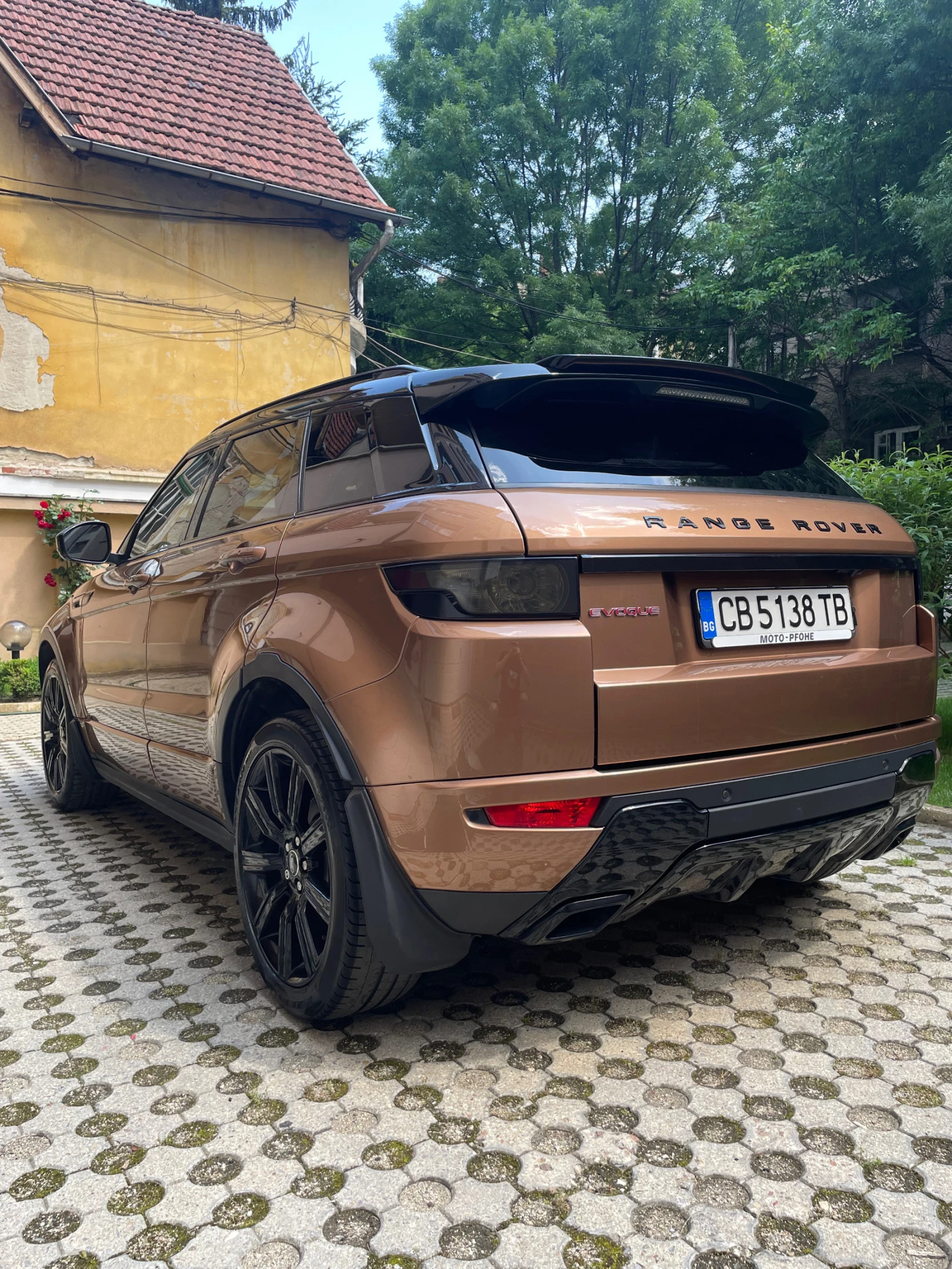 Land Rover Range Rover Evoque R DYNAMIC 4X4 - изображение 3