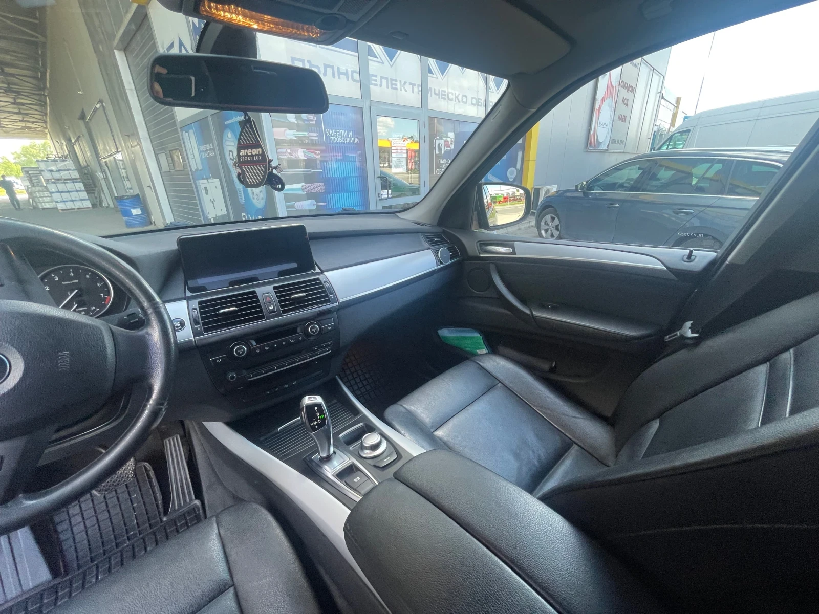 BMW X5 3.0si - изображение 7