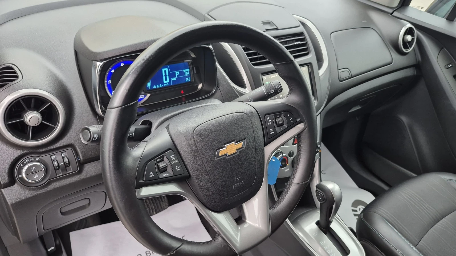 Chevrolet Trax 1.7CDT-I * Full Opt *  *  | Mobile.bg   12