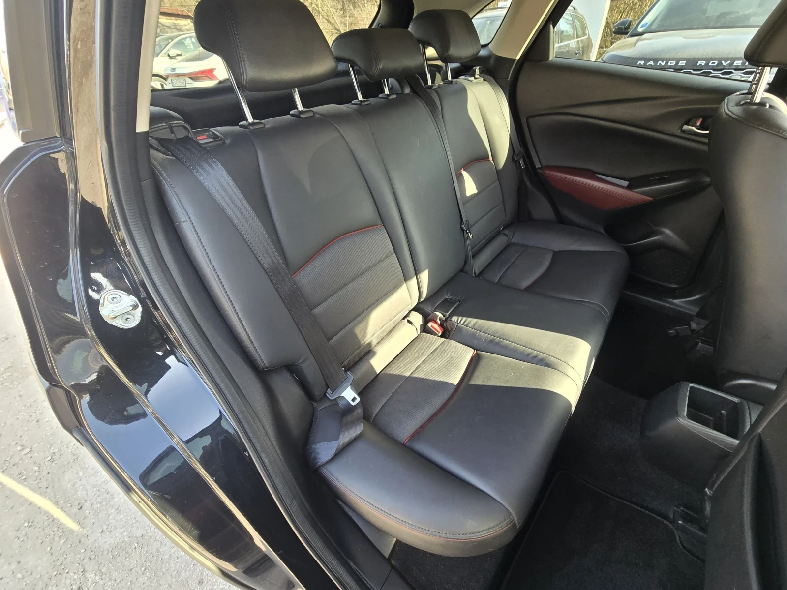 Mazda CX-3 Bose Head-up Топ състояние , снимка 14 - Автомобили и джипове - 53710265