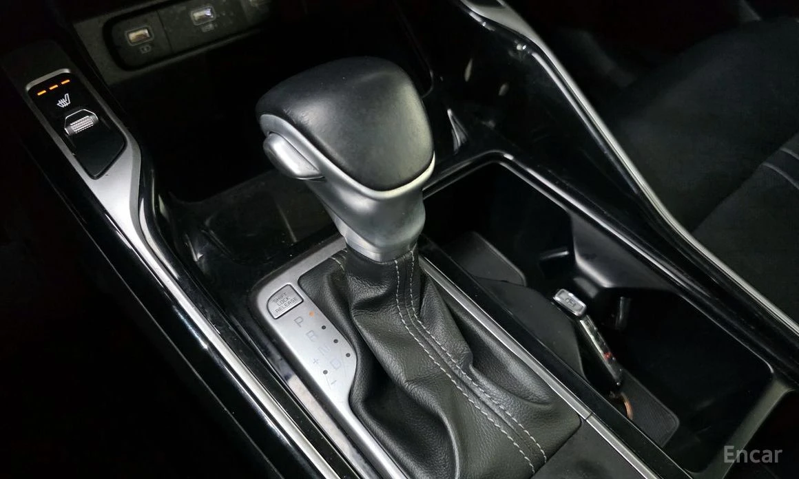 Kia Sorento, снимка 9 - Автомобили и джипове - 53971679