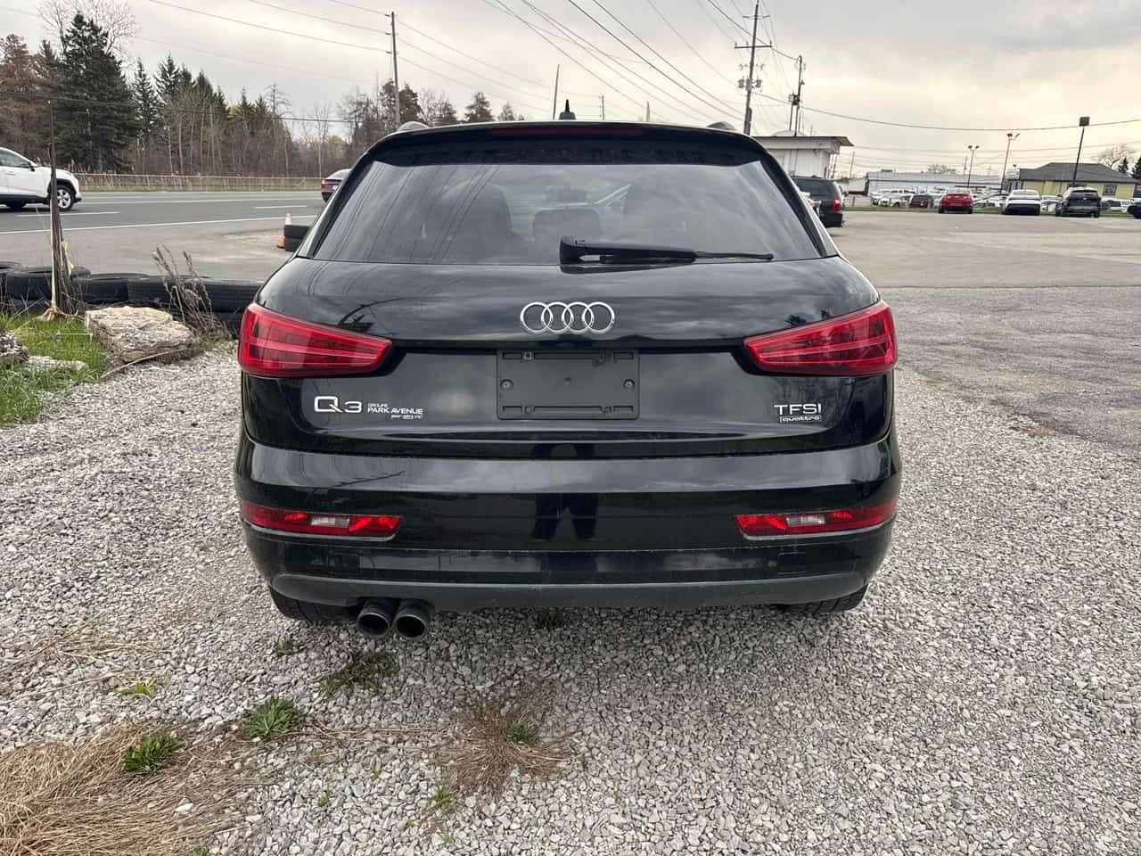 Audi Q3 * Komfort * CARFAX * 2 КЛЮЧА * KEYLESS * ПОДГРЕВИ , снимка 4 - Автомобили и джипове - 54414414