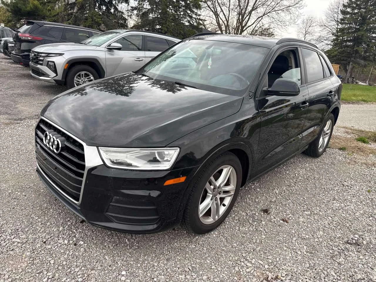 Audi Q3 * Komfort * CARFAX * 2 КЛЮЧА * KEYLESS * ПОДГРЕВИ 